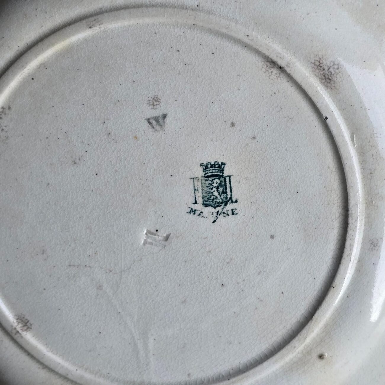 Assiette semi-creuse modèle Marine, Terre de fer – Image 6