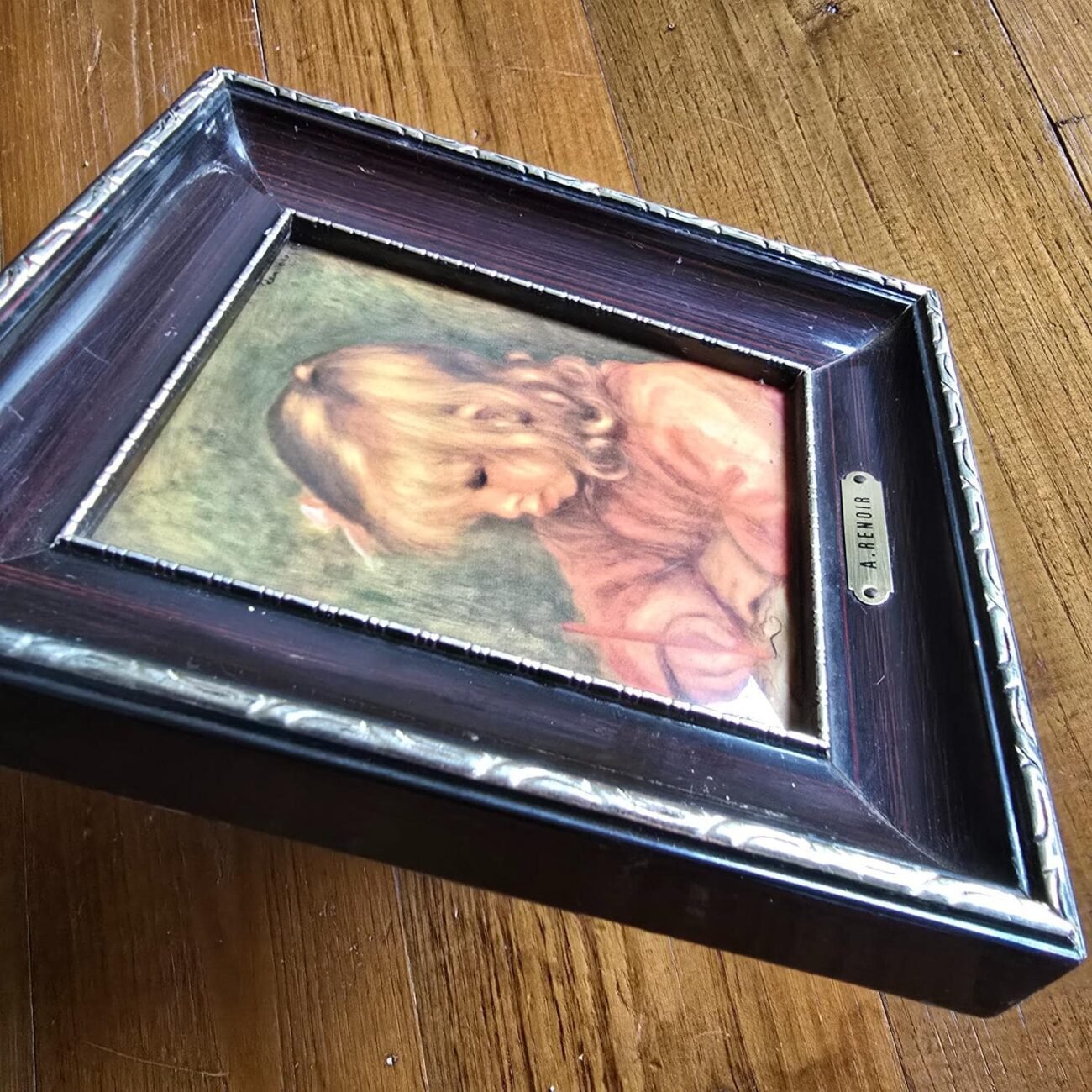Petit cadre sur tissu matelassé, Renoir – Image 2