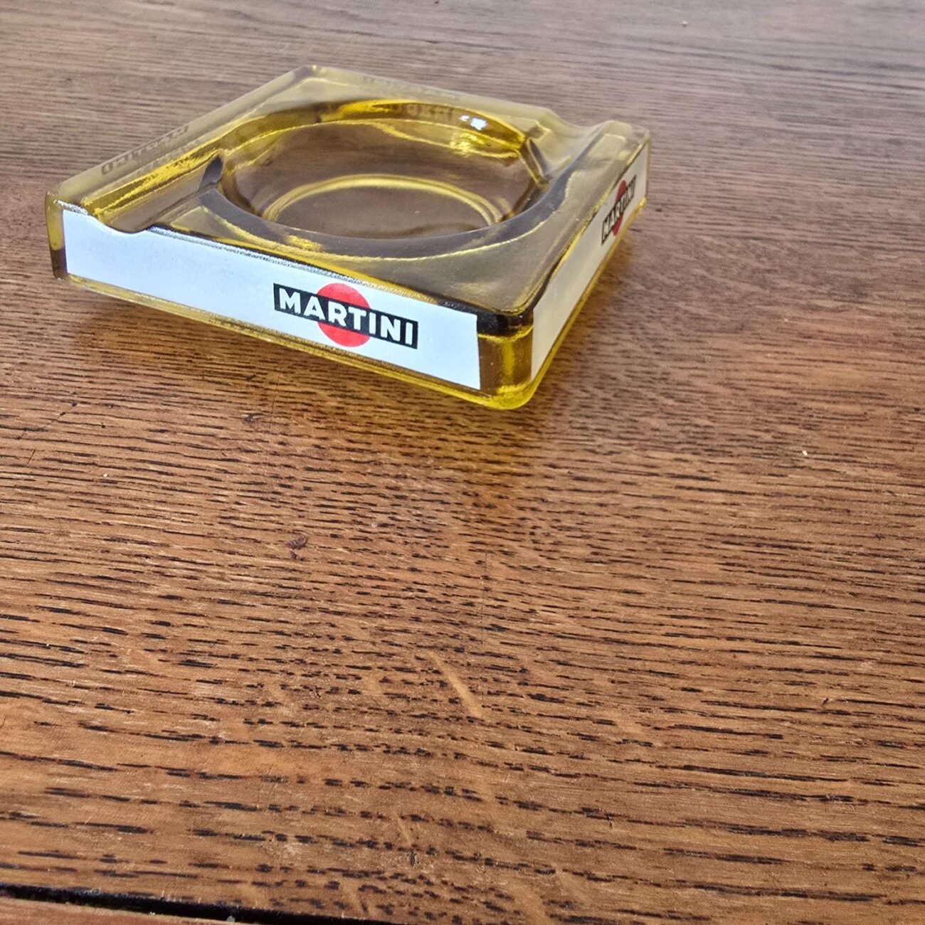 Cendrier Martini en verre ambré, parfait état